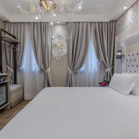 Ca Dell'arte Boutique Nocleg ze śniadaniem 4*