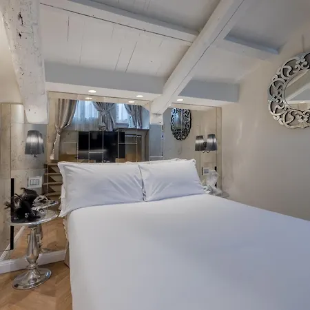 Ca Dell'arte Boutique Nocleg ze śniadaniem 4*