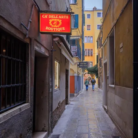 Ca Dell'arte Boutique Nocleg ze śniadaniem 4*