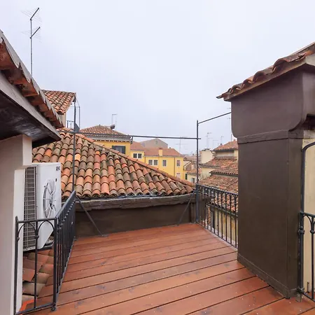 Ca Dell'arte Boutique Bed & Breakfast