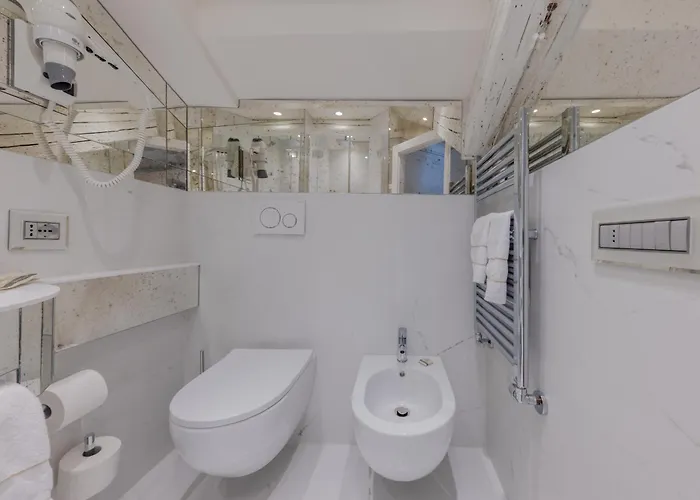 Cà Dell'arte Boutique Couette-café