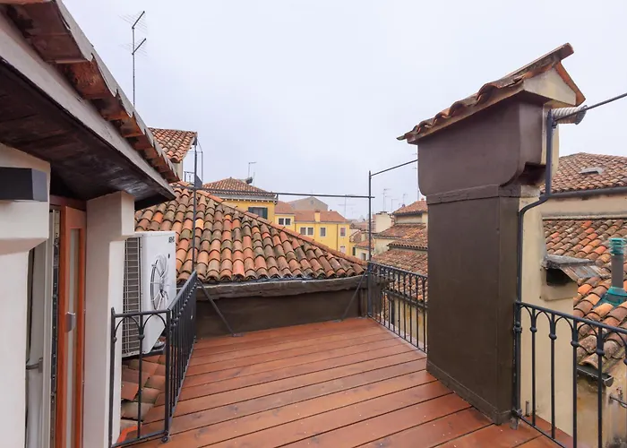 Cà Dell'arte Boutique Couette-café