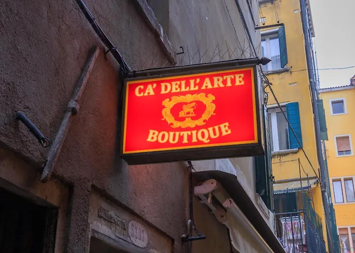 Cà Dell'arte Boutique Couette-café